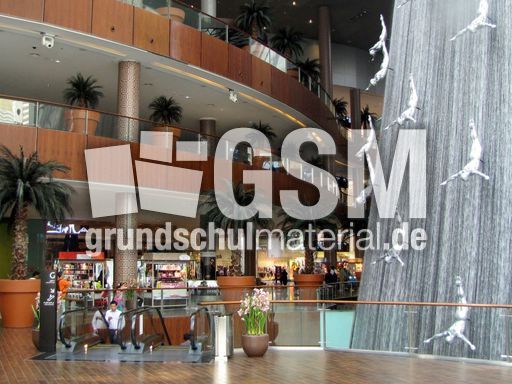 322 Dubai Mall, WasserfÑlle.JPG